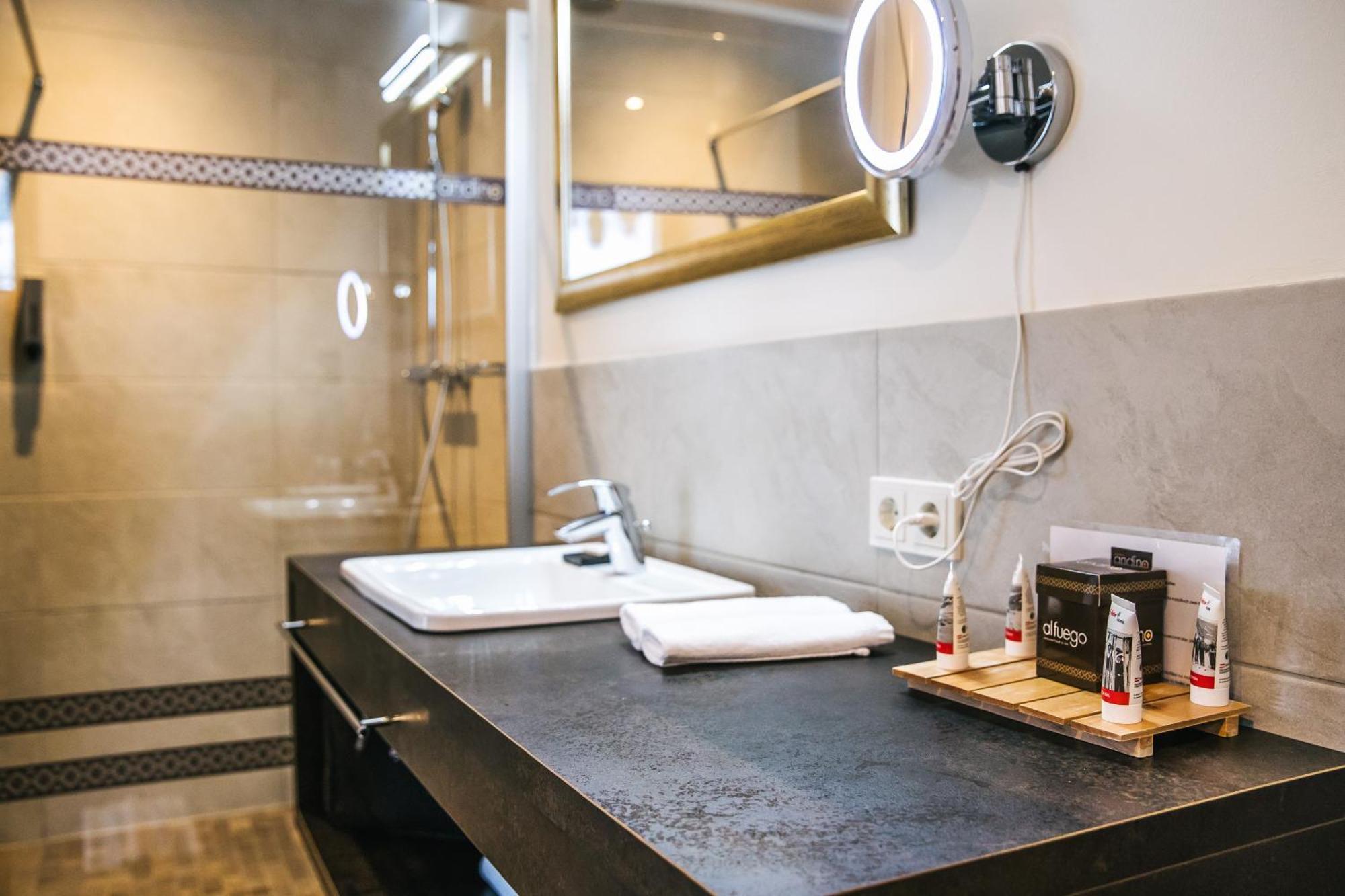 Hotel Andino Σανκτ Αντόν αμ Άλμπεργκ Εξωτερικό φωτογραφία